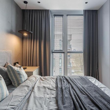 Avalon Time Apartment Lviv Extérieur photo