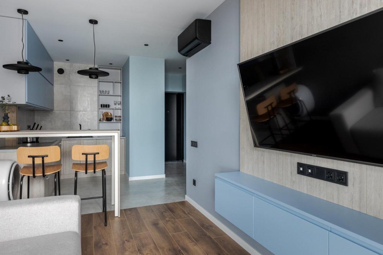 Avalon Time Apartment Lviv Extérieur photo