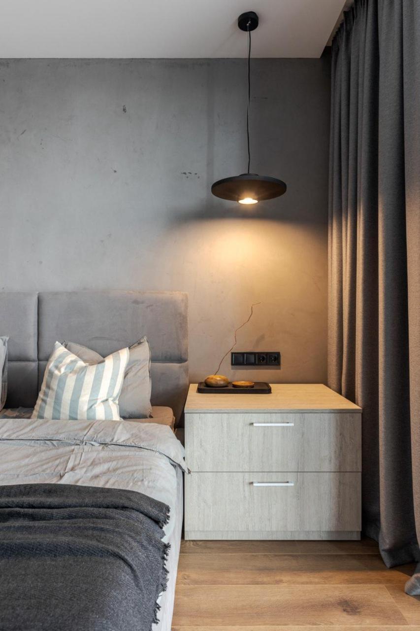Avalon Time Apartment Lviv Extérieur photo