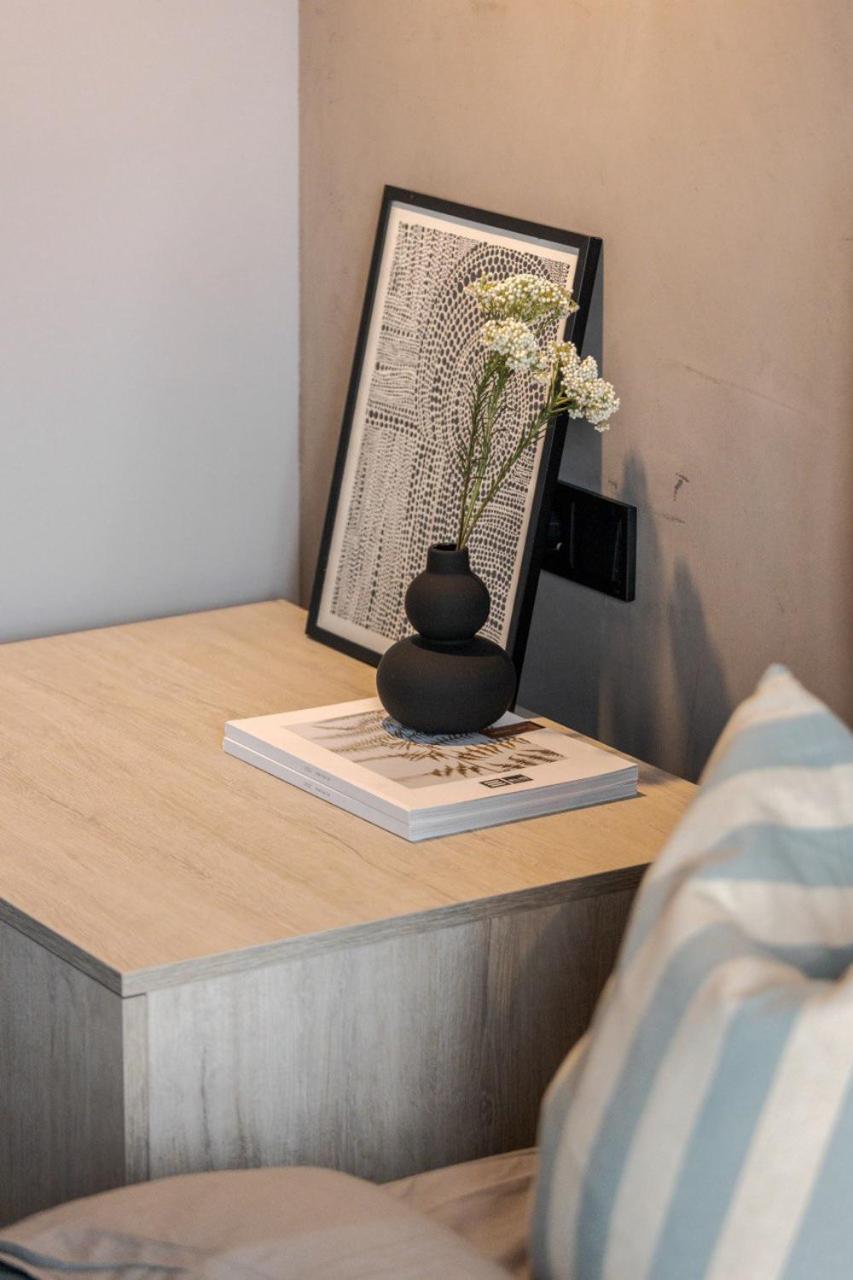 Avalon Time Apartment Lviv Extérieur photo