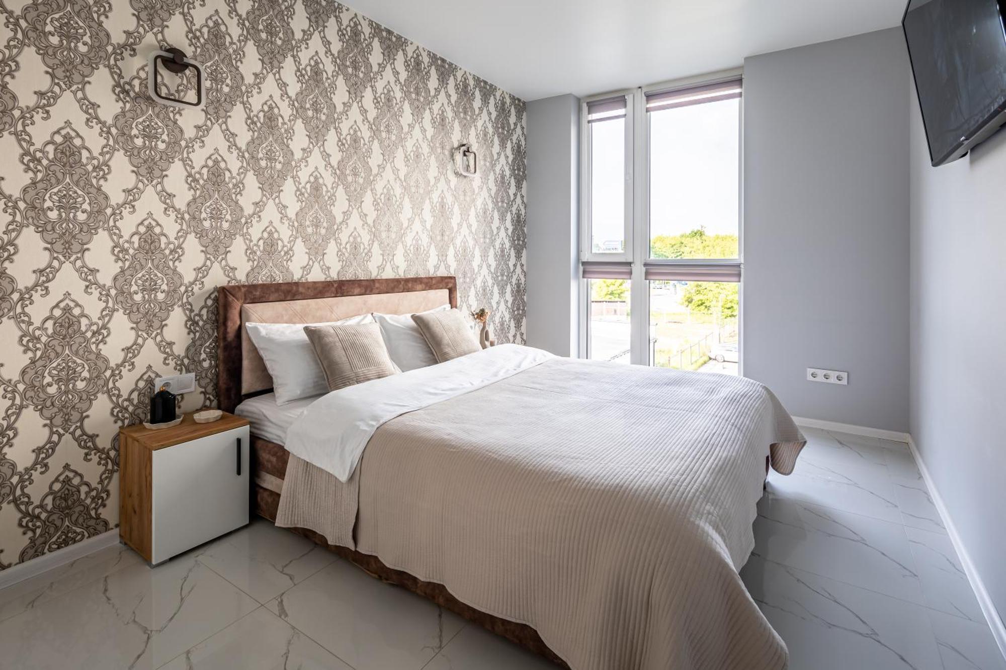Avalon Time Apartment Lviv Extérieur photo